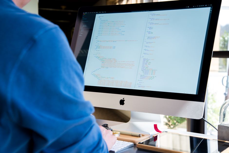 Разработка: интерактивные элементы и логика